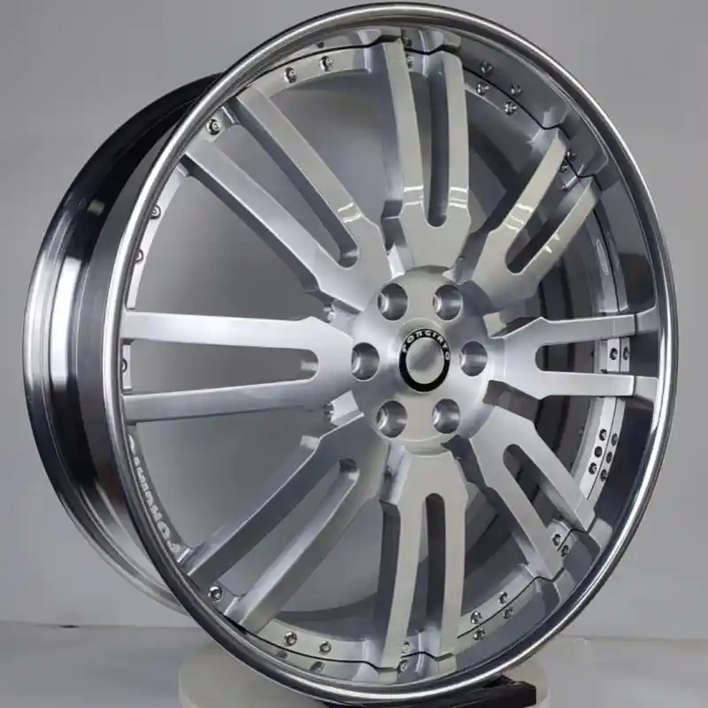 Left view of two-piece forged wheel rims 19-20 inch for Mercedes-Benz CLS AMG