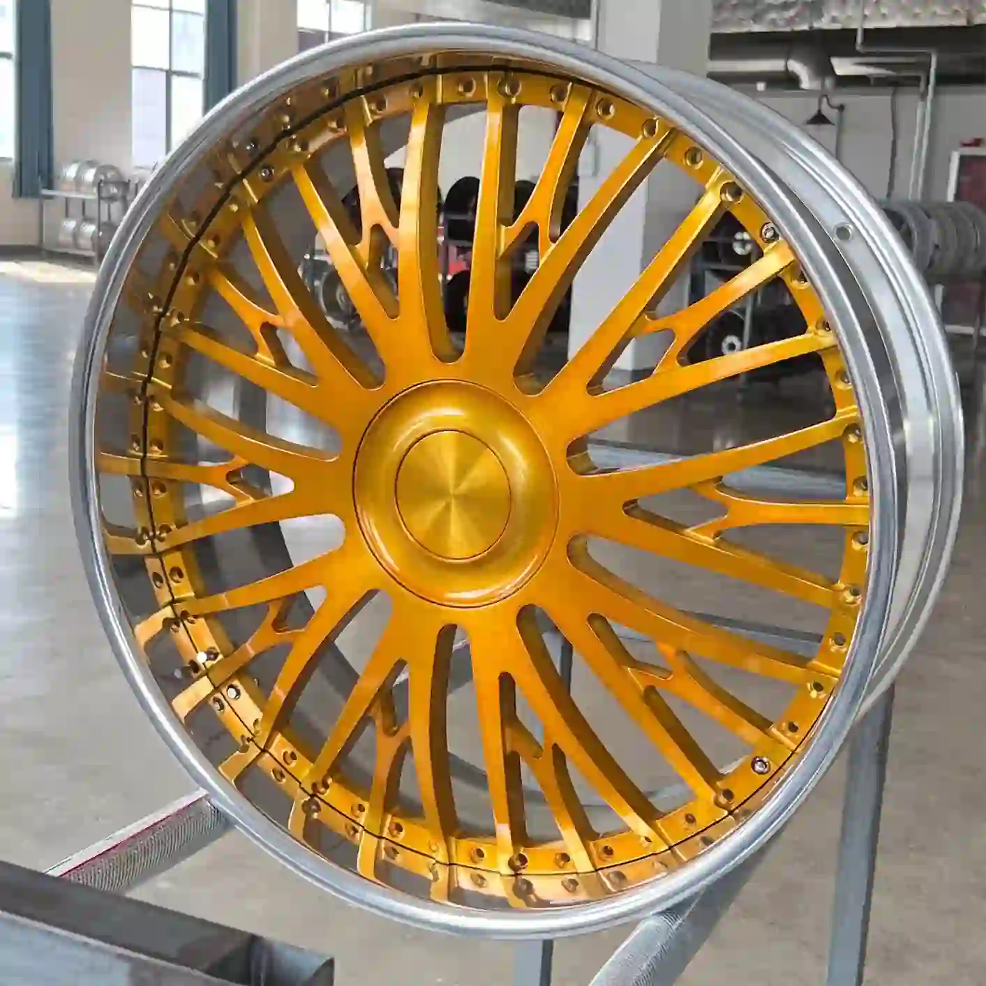 Real shot on the right:3-piece forged aluminum gold wheel rims 5X114.3/120/125/127/139.7 for Chevrolet Caprice/Impala/C1500,Oldsmobile Cutlass,Ford Mustang