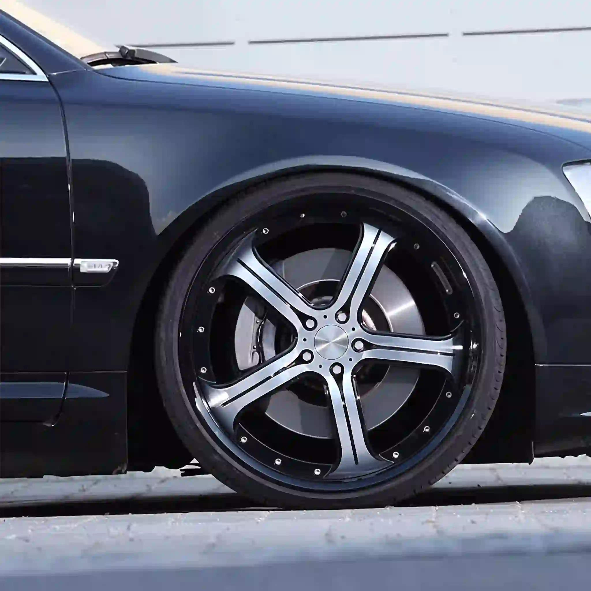 Real photo 1:custom 17-24 inch 3-piece forged aluminum alloy wheels deep concave 5x112 rims for Audi S8,Mercedes-AMG S63,BMW M7