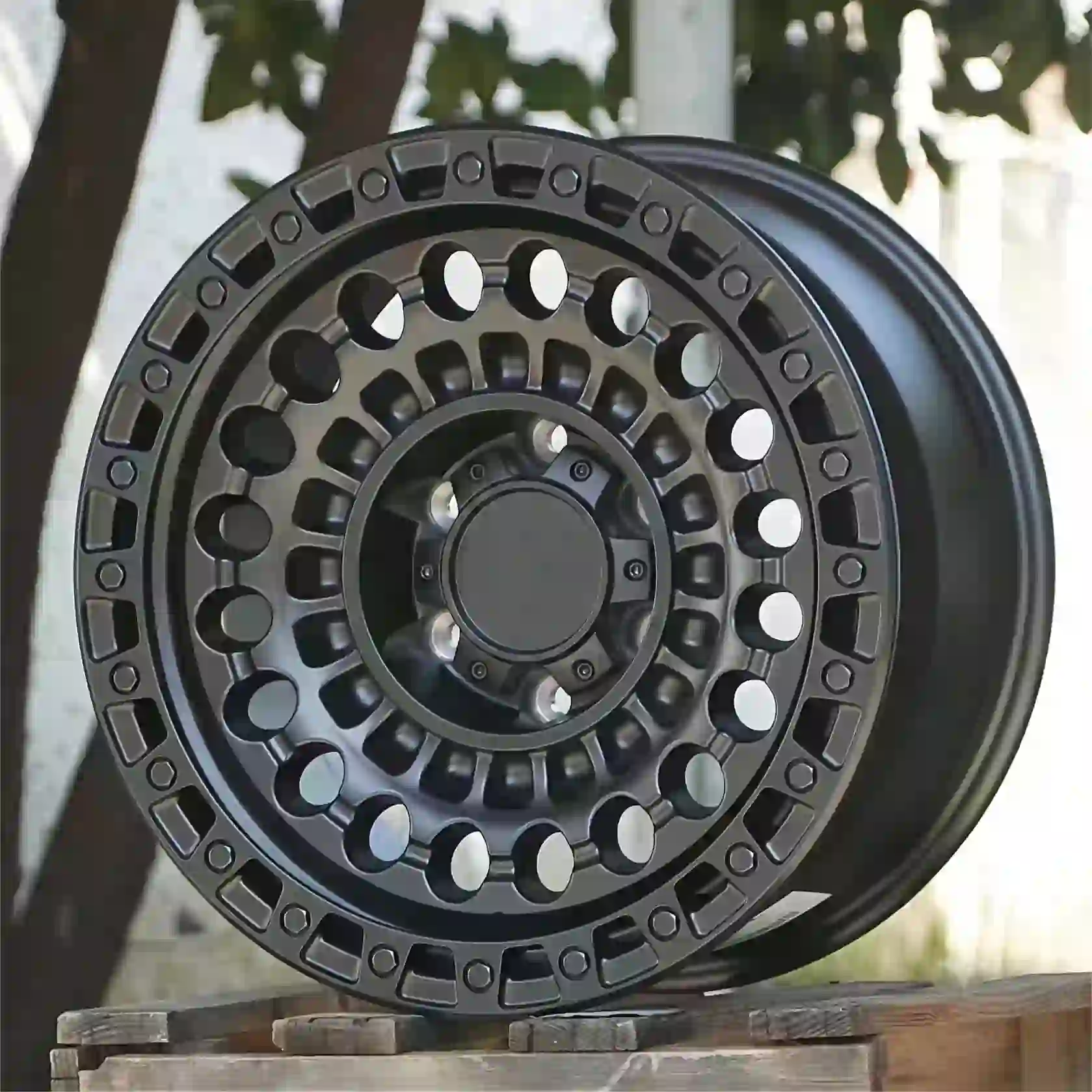 Right view:forged alloy beadlock concave black wheels rims 16-22 Inch 5x114.3 5x125 5x1397 6x139.7 for F-150 Jeep Wrangler RAM 1500 Suzuki Jimny GMC Yukon