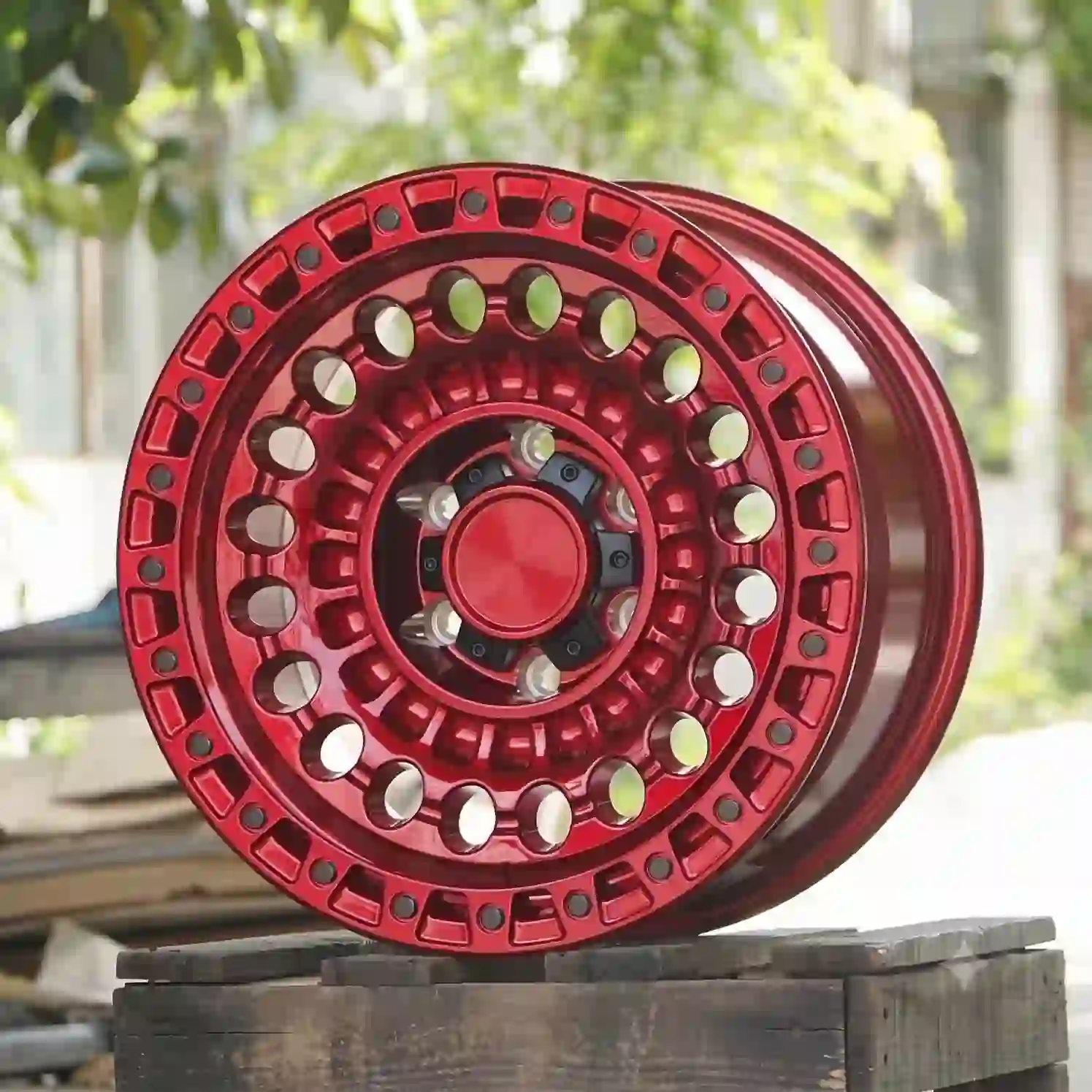 Right view:forged alloy beadlock concave red wheels rims 16-22 Inch 5x114.3 5x125 5x1397 6x139.7 for F-150 Jeep Wrangler RAM 1500 Suzuki Jimny GMC Yukon