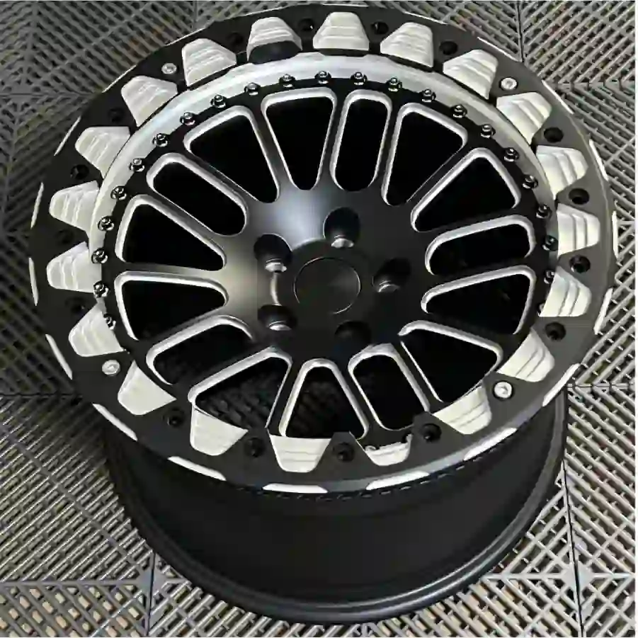 Top view of beadlock forged concave black wheels 17-22 inch 5x112 5x120 5x114.3 racing car rims for M2 M3 M4 M5 F20 F30 F32 F36 F40