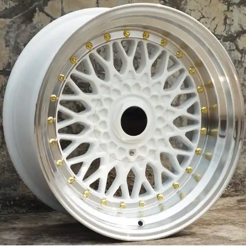 Left view of gravity cast aluminum alloy 18 to 24 inch white multi-spoke rims