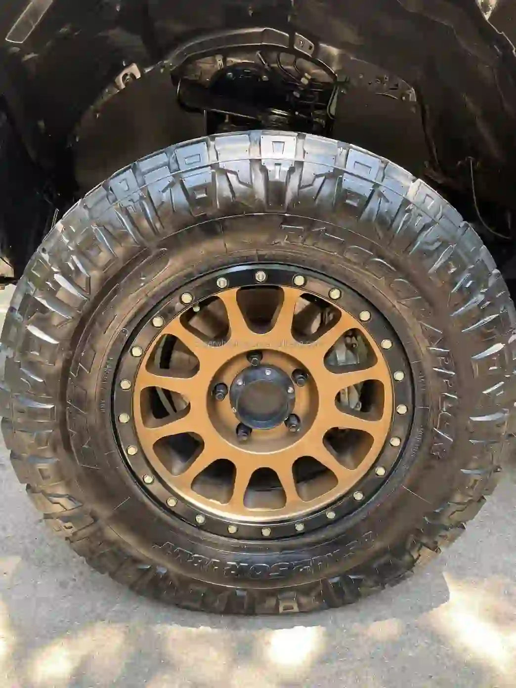 Real photo of 17inch 5 6 hole 4x4 off-road wheel 135~150mm  for chevy