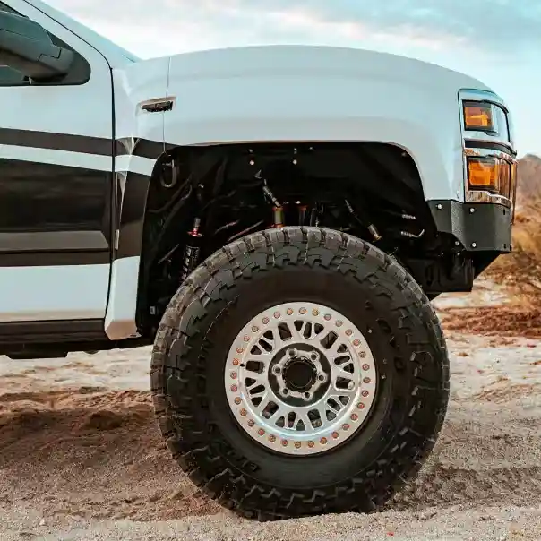 Scene diagram of forged offroad beadlock 17-24 inch aluminum alloy black wheels for Jeep Toyota Nissan F-150 Ram 1500